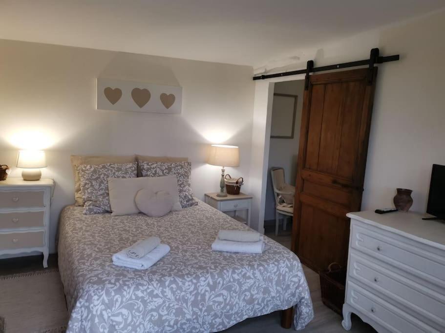 Le Cabanon Tendance Du Luberon Merindol Bagian luar foto