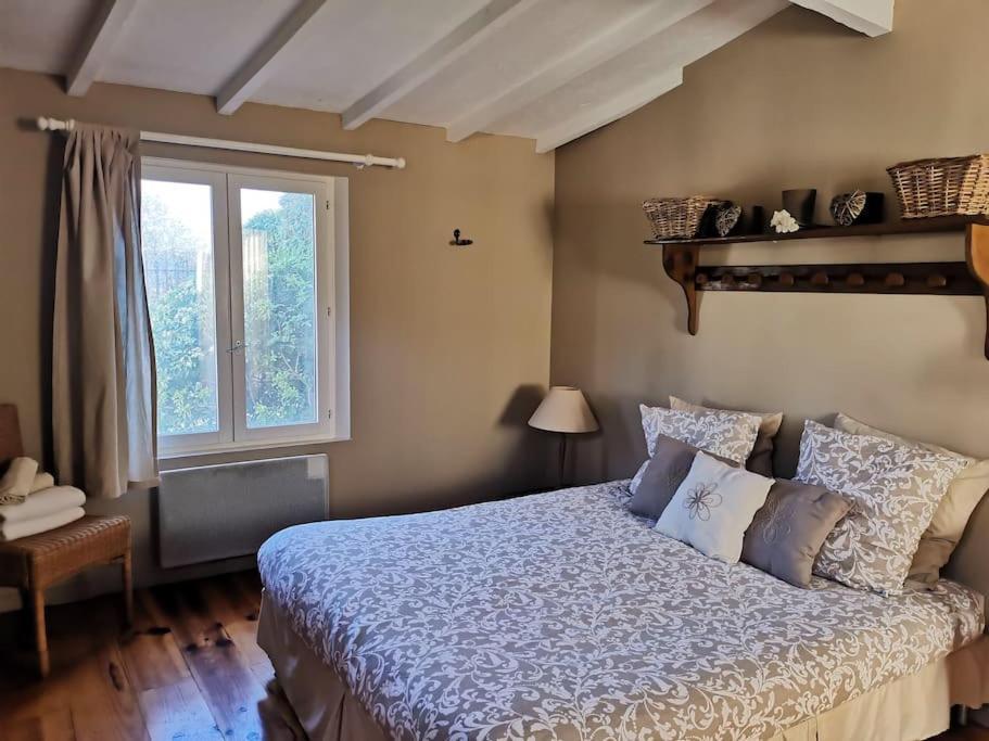 Le Cabanon Tendance Du Luberon Merindol Bagian luar foto