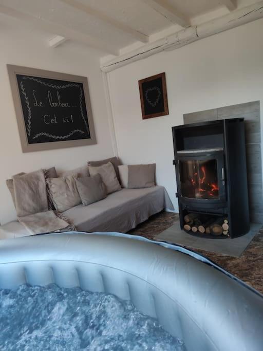Le Cabanon Tendance Du Luberon Merindol Bagian luar foto