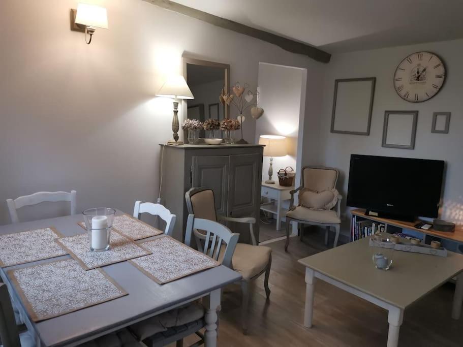 Le Cabanon Tendance Du Luberon Merindol Bagian luar foto