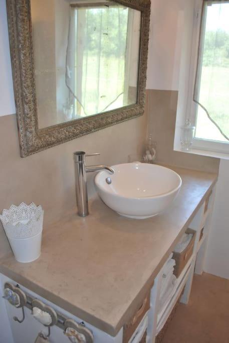 Le Cabanon Tendance Du Luberon Merindol Bagian luar foto